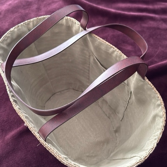 NWOT Woven Lined Straw Bag - Picture 5 of 7